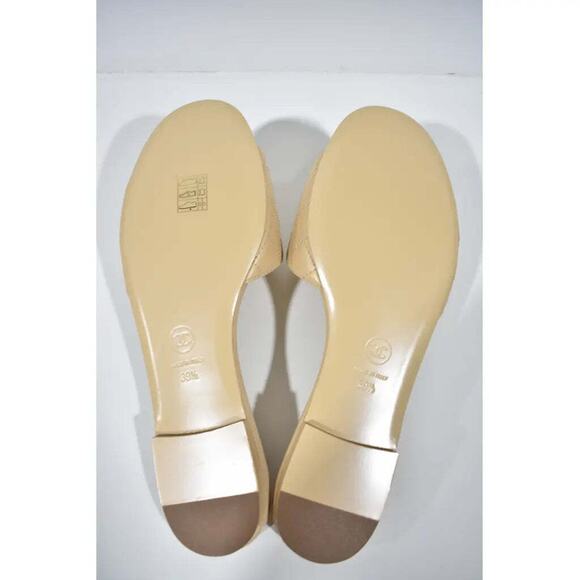 Chanel REV Beige Turnlock Quilted Gold CC Logo Mules Slide Sandal Flop Flat 39.5 - Picture 12 of 12